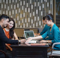 Sekolah Saja Tidak Cukup untuk Sukses